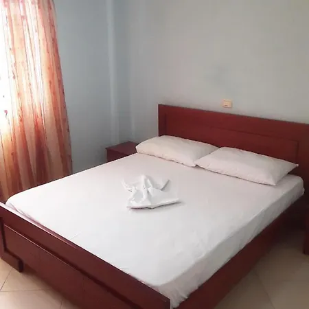 Vila Jakupi Sarandë
