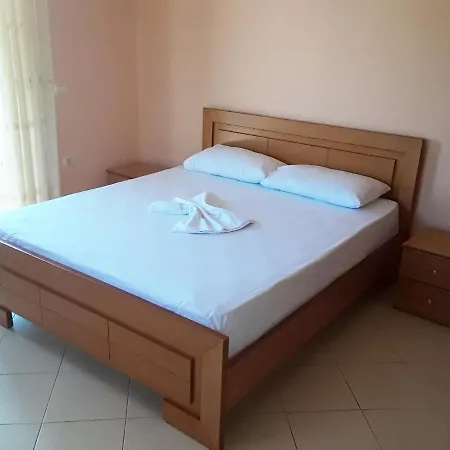 Vila Jakupi Apartment Sarande