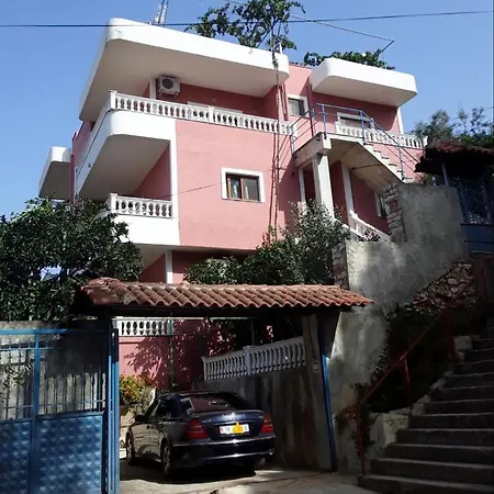 Apartment Vila Jakupi Sarande