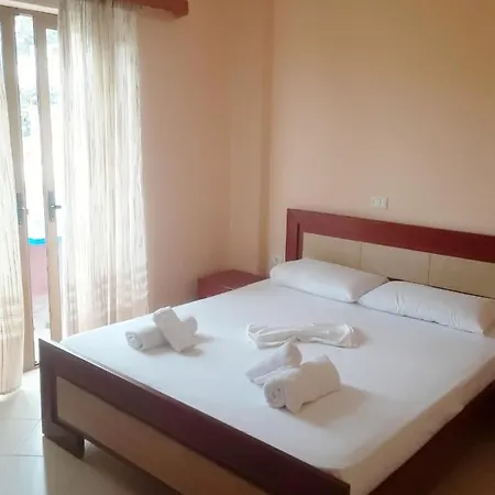 Vila Jakupi Sarande