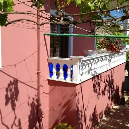 Apartment Vila Jakupi *