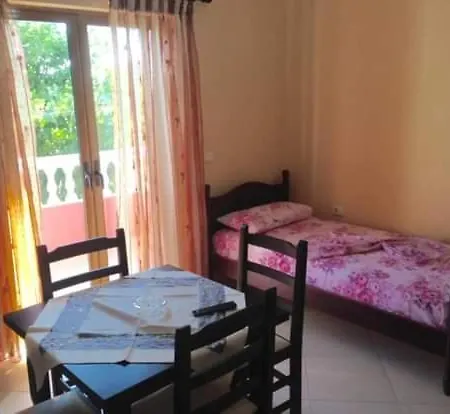 Apartment Vila Jakupi Sarande